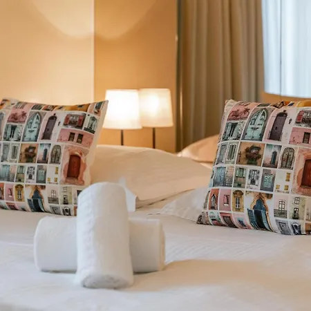 Triplesea - Amazing Sea View - Free Parking Апартаменти *
